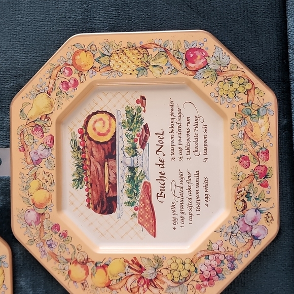 Vintage Avon trays - Picture 4 of 5